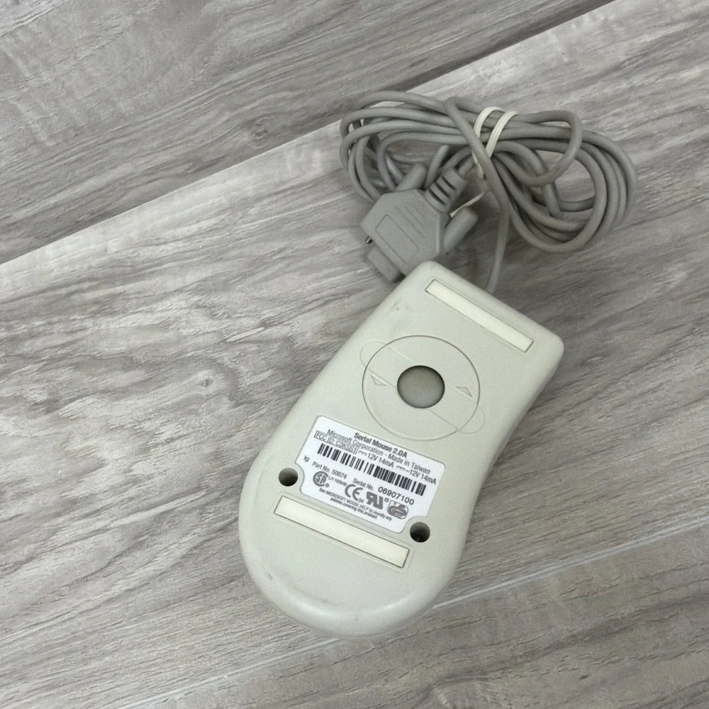 Microsoft Serial 2.0A Mouse Model 50674 Vintage